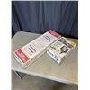 Image 1 : DIMPLEX ELECTRIC BASEBOARD HEATER, 22 INCH AND CLAMSHELL HALOGEN LIGHT