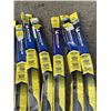 Image 2 : LOT OF 9 MICHELIN WIPER BLADES 26"-28