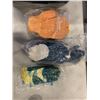 Image 2 : TOTE FULL OF ASSORTED NEW WORK GLOVES
