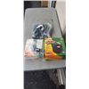 Image 1 : THREE ASSORTED FLEXI HOSE. ONLINE RETURNS