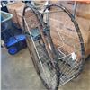 Image 2 : LARGE ROUND COMMERCIAL TRAP, 43 INCH DIAMETER