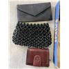 Image 2 : TRAY OF ASSORTED WALLETS