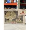 Image 2 : NEW LEGO ROSES 40460 AND NEW DISNEY LINA BELL ALARM CLOCK