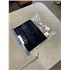 Image 1 : APPLE IPAD 32GB WITH CHARGER RESET READY TO GO A1430