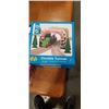 Image 3 : DOUBLE TROUBLE TRAIN TRACK WITH BARBIE HEADPHONES AND 2 LEGO FIGURES