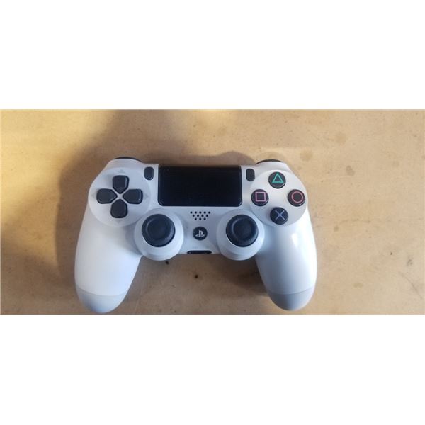 PS4 GLACIER WHITE DUALSHOCK WIRELESS CONTROLLER - TESTED WORKING, RETAIL $74