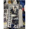 Image 3 : BAG OF NFL AND NHL COLLECTIBLES
