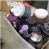 Image 3 : BOX OF THERMOS AND TRAVEL MUGS