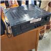 Image 1 : DENON AVR-2000 STEREO RECIEVER WORKING