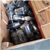 Image 3 : WOOD CONTAINER OF VINTAGE RADIO TUBES
