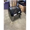 Image 1 : AS NEW SUR LA TABLE AIR FRY OVEN TESTED WORKING
