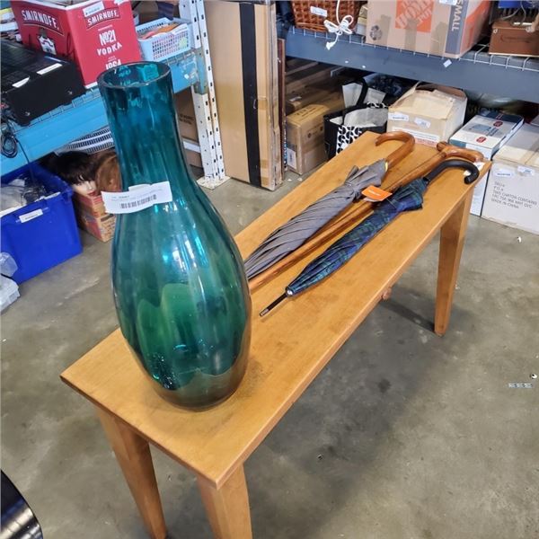 SOLID WOOD CANE, 2 AS NEW UMBRELLAS, DECORATIVE VASE