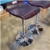 Image 2 : 2 MODERN ADJUSTABLE HEIGHT BAR STOOLS