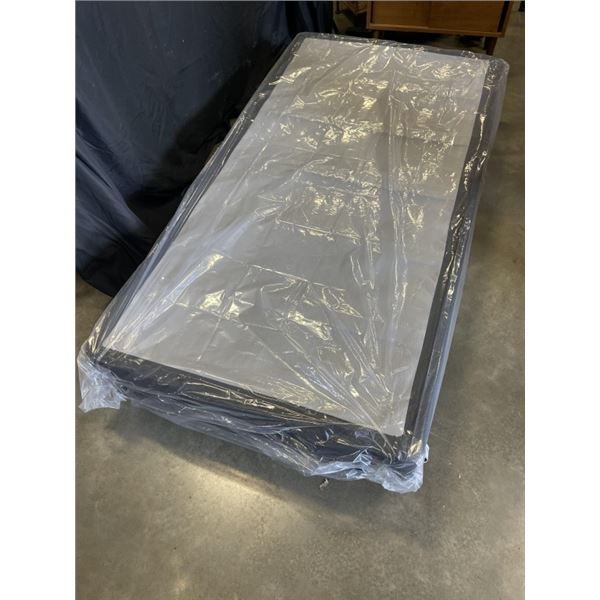 SINGLE SIZE MATTRESS, BOX SPRING AND ROLLER FRAME