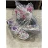 Image 1 : 3 PAIRS OF NEW KIDS FOOTWEAR SIZE 10