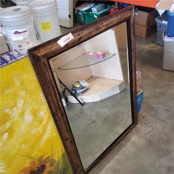 24X36 DECORATIVE BEVELLED MIRROR