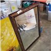 Image 1 : 24X36 DECORATIVE BEVELLED MIRROR