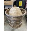 Image 1 : WICKER STAND AND LARGE VASE