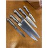 Image 2 : SET OF CHEF KNIVES AND BLOCK