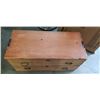 Image 2 : VINTAGE 2 DRAWER LATERAL FILE CABINET