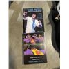 Image 2 : GUITAR AND 2 MUSIC BOOKS