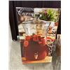 Image 2 : 10 LITRE DRINK DISPENSER WITH COLLECTIBLE GLASSES