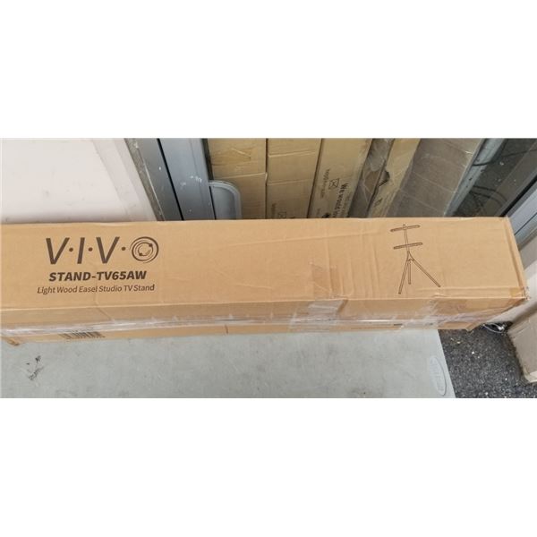 LIGHT WOOD EASEL STUDIO TV STAND