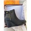 Image 2 : NEW LADIES ADDISON BLACK ZIP BOOTS SIZE 10