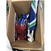 Image 3 : LOT OF ASSORTED VANCOUVER CANUCKS AND MISC ITEMS