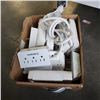 Image 1 : BOX OF OUTLET MULTIPLIERS