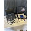 Image 1 : LAPTOP WITH BAG AND SCRAPBOOKING KIT