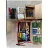 Image 1 : ASSORTMENT OF BATTERIES AND FLASHLIGHTS