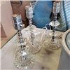 Image 2 : 3 TABLE LAMPS AND CROCK POT WITH LID