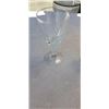 Image 3 : BOX OF CHAMPAGNE FLUTES AND WINE GLASSES