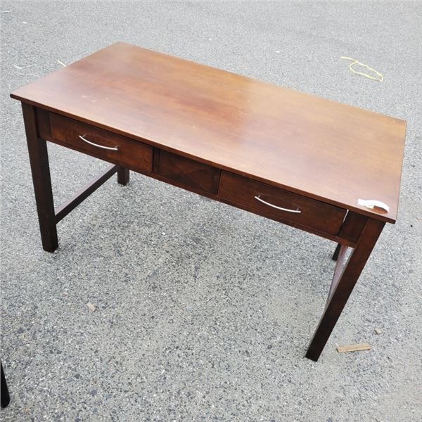 WOOD OFFICE DESK WITH DRAWER