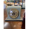 Image 2 : JEWELRY CASE AND 2 MANTLE CLOCKS