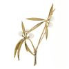 Image 3 : Antique 18K Yellow Gold Pearl Diamond Florentine Finish Large Flower Brooch Pin