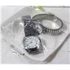 Image 1 : 2 NEW QUARTZ CHROME WRIST STRAPS - 2 SIZES