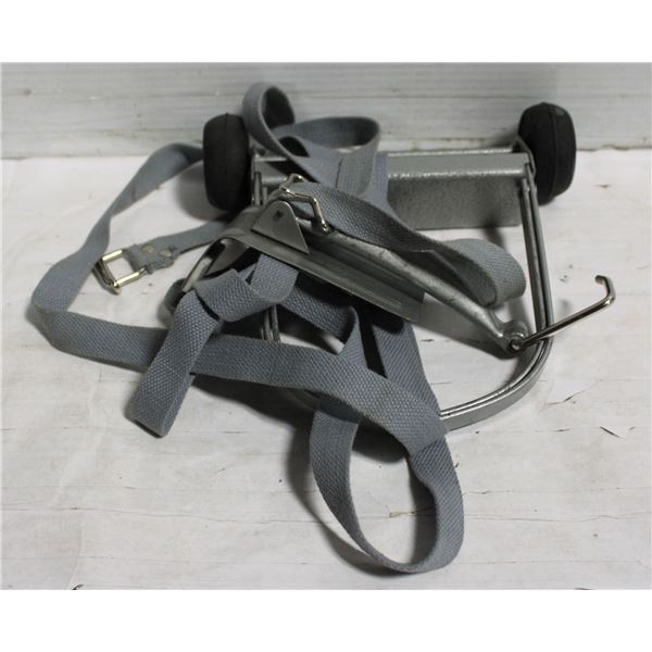 VINTAGE LUGGAGE CARRIER - ESTATE
