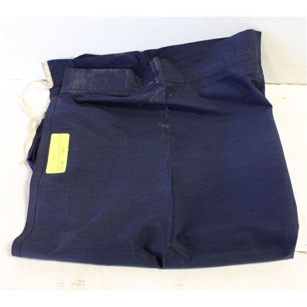 WW2 BLACKOUT BLIND MATERIAL WITH TIES
