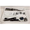 Image 1 : TRAY OF ASSORTED KITCHEN UTENSILS