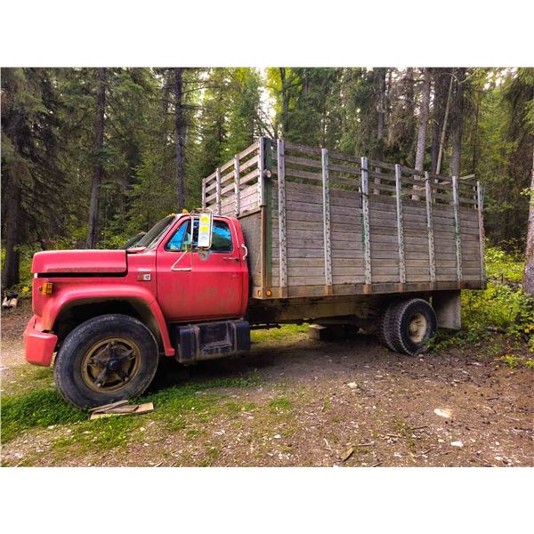 *OFFSITE* GMC 7000 V8