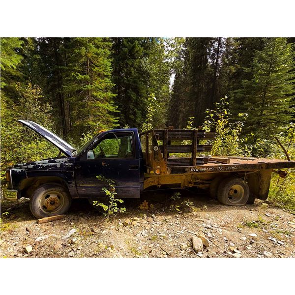 *OFFSITE* GMC 3500 SIERRA