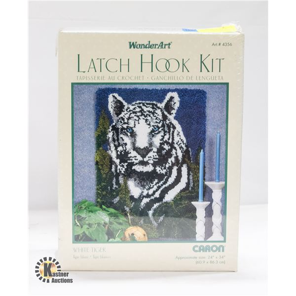 NEW 24X36 WHITE TIGER LATCH HOOK KIT