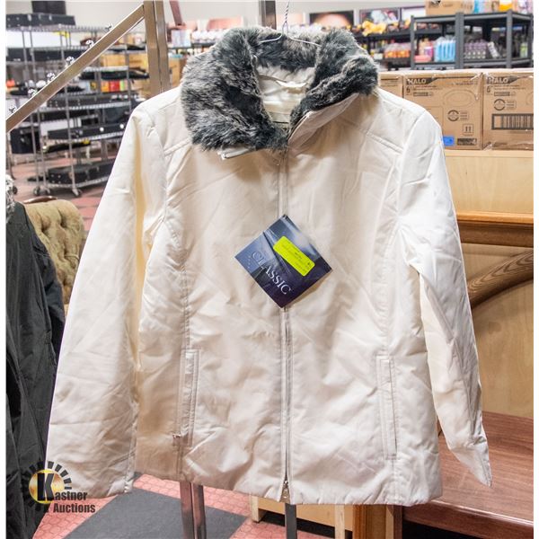 WHITE JACKET SIZE SMALL - NEW