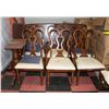 Image 1 : DINNING TABLE WITH 2 LEAFS AND 6 CHAIRS