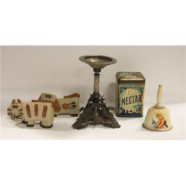 LOT OF ESTATE COLLECTIBLES INCLUDES CAT/DOG BANKS
