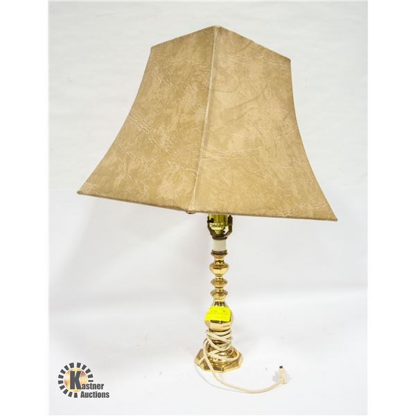 LAMP & SHADE GOLD TONE STAND