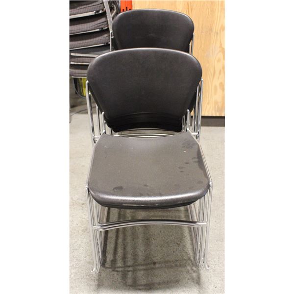 LOT OF 10 PLASTIC & METAL CHAIRS