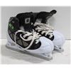 Image 1 : USED MENS SIZE 7.5 GOALIE SKATES